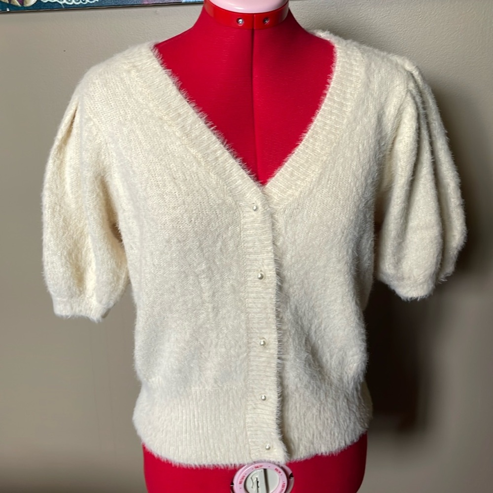 Anthropologie x ASTR the Label, Alba puff sleeve cardigan - Picture 4 of 11